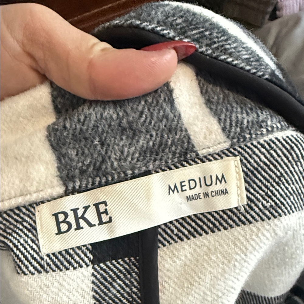BKE Black and Cream Checkered Vest - Picture 9 of 10